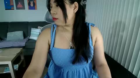 Snapshot of sheilyn_smith chatting on 05-07-26, 05:24 sheilyn_smith online show from 05-07-26, 05:24