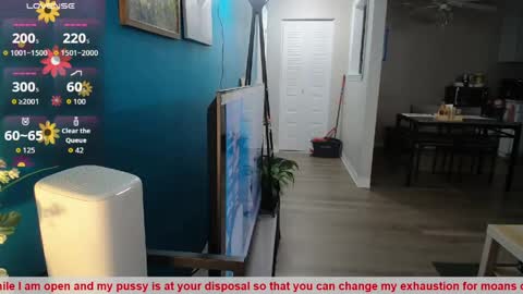 Snapshot of sheilyn_smith chatting on 05-27-26, 03:36 sheilyn_smith online show from 05-27-26, 03:36