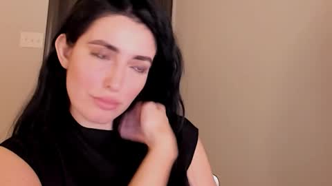 sheisallthat online show from 12-20-25, 02:51