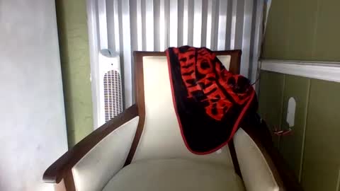 Snapshot of shelbyannn chatting on 04-06-26, 09:16 Red online show from 04-06-26, 09:16