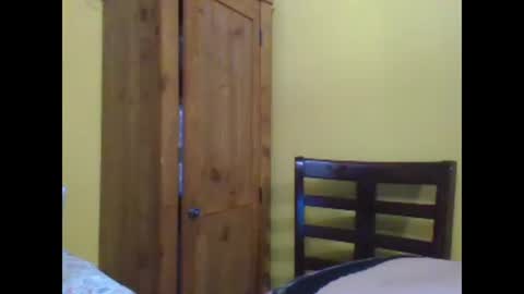 Snapshot of shelbyannn chatting on 04-23-26, 02:46 Red online show from 04-23-26, 02:46