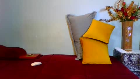 Snapshot of shelia420715 chatting on 07-18-26, 06:50 shelia420715 online show from 07-18-26, 06:50