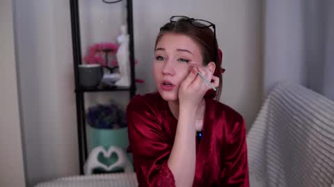 Snapshot of sheliamuyres chatting on 02-13-26, 02:13 Lina online show from 02-13-26, 02:13