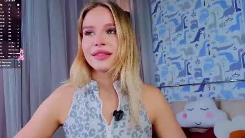 Lina online show from 07-13-26, 03:09