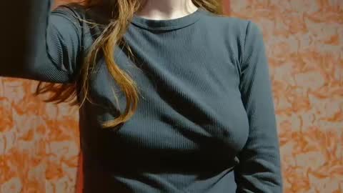 Erika online show from 01-15-25, 03:00