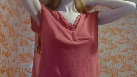 Erika online show from 09-28-25, 06:46