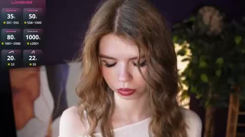 Snapshot of shelleyborom chatting on 10-07-25, 03:47 Sofia online show from 10-07-25, 03:47