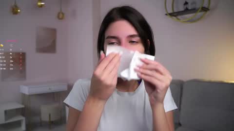 Alex online show from 11-19-25, 01:16