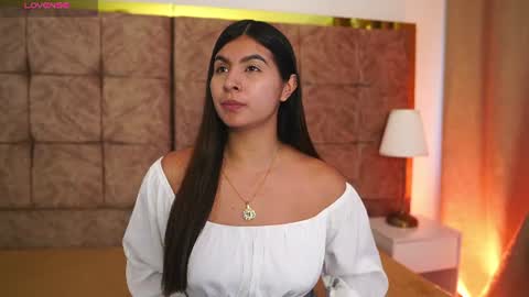 Snapshot of shelleymorell chatting on 06-20-26, 01:14 Transmission schedule Monday - Friday 715 am to 200 pm time Colombia online show from 06-20-26, 01:14