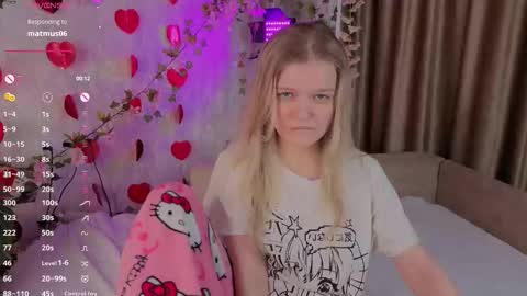 Snapshot of shellyboom chatting on 02-24-26, 05:44 shellyboom online show from 02-24-26, 05:44