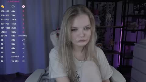 Snapshot of shellyboom chatting on 04-14-26, 06:14 shellyboom online show from 04-14-26, 06:14