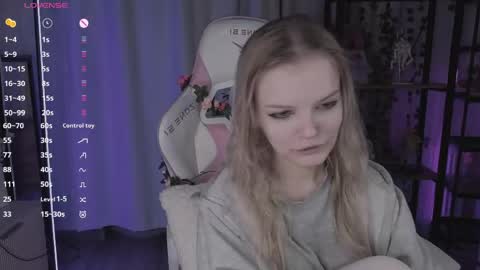 Snapshot of shellyboom chatting on 04-16-26, 04:19 shellyboom online show from 04-16-26, 04:19