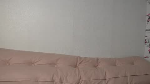 Snapshot of sherlockmax chatting on 10-19-25, 08:31 Max online show from 10-19-25, 08:31