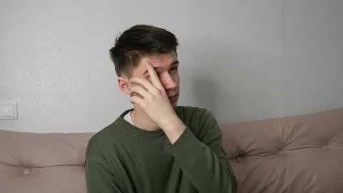 Snapshot of sherlockmax chatting on 11-24-25, 03:28 Max online show from 11-24-25, 03:28