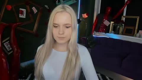 Snapshot of sherributlers chatting on 05-31-26, 11:17 Sweet Sherri online show from 05-31-26, 11:17
