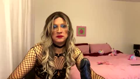 sherrisqs00 online show from 03-19-26, 01:09