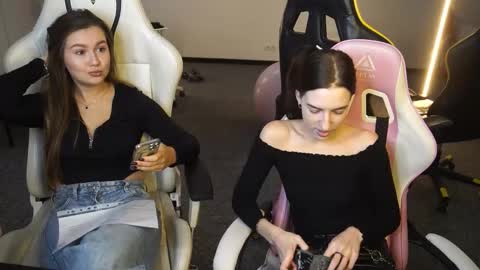 Sheryl online show from 10-03-25, 10:23