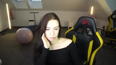 Sheryl online show from 10-10-25, 10:14