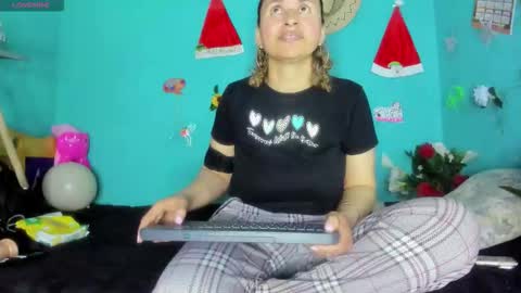 Snapshot of sherylov chatting on 02-07-26, 07:45 Shera Hade online show from 02-07-26, 07:45