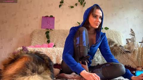 Snapshot of sheslike_firstlove chatting on 05-21-26, 04:03 Vanessa online show from 05-21-26, 04:03