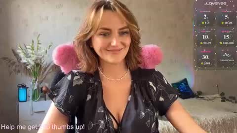 Snapshot of sheslike_firstlove chatting on 07-24-26, 12:47 Vanessa online show from 07-24-26, 12:47