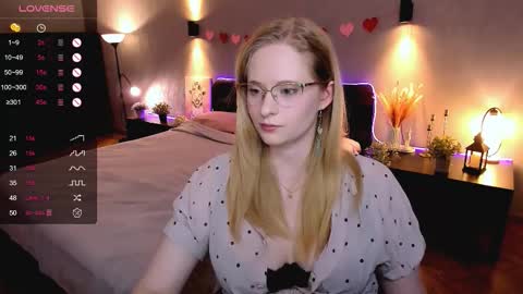 Hello guys my name is Aemilia online show from 10-03-25, 08:55