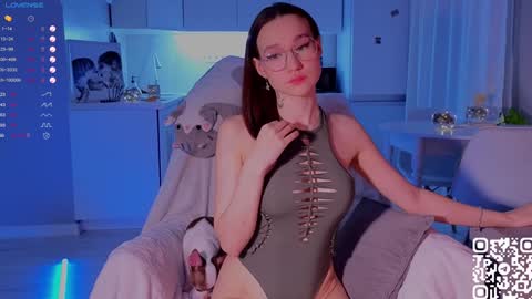 Snapshot of shey1i chatting on 12-13-24, 09:09 Sheyli online show from 12-13-24, 09:09