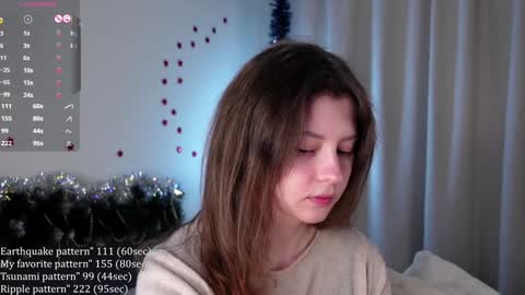 Snapshot of shickshackshock chatting on 12-27-24, 08:50 Iris online show from 12-27-24, 08:50