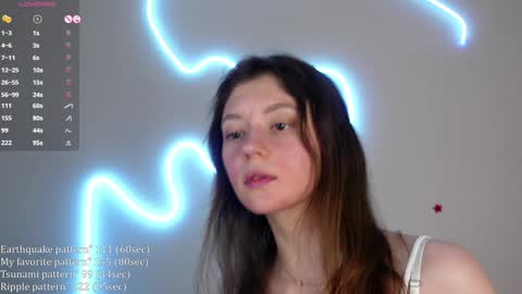 Snapshot of shickshackshock chatting on 01-13-25, 08:04 Iris online show from 01-13-25, 08:04