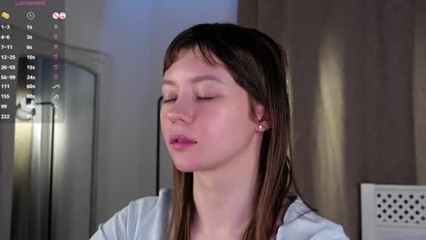 Snapshot of shickshackshock chatting on 02-04-25, 04:50 Iris online show from 02-04-25, 04:50