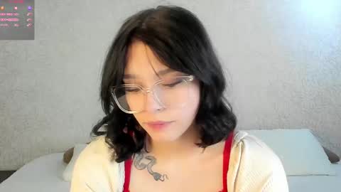 Iris online show from 12-05-25, 12:03