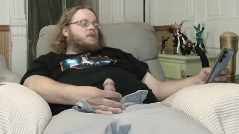 Snapshot of shifty885 chatting on 06-12-26, 01:15 shifty885 online show from 06-12-26, 01:15