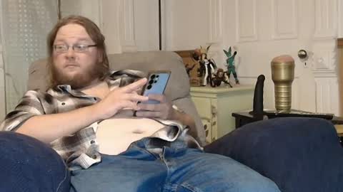 Snapshot of shifty885 chatting on 06-14-26, 11:18 shifty885 online show from 06-14-26, 11:18