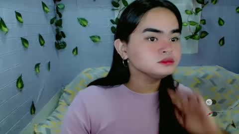 Snapshot of shimilove chatting on 02-17-25, 09:46 shimilove online show from 02-17-25, 09:46