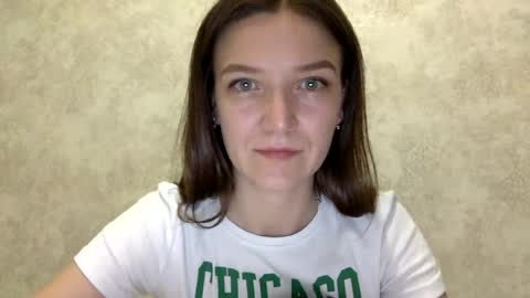 Snapshot of shining_pearl chatting on 06-23-26, 07:01 Jesica online show from 06-23-26, 07:01