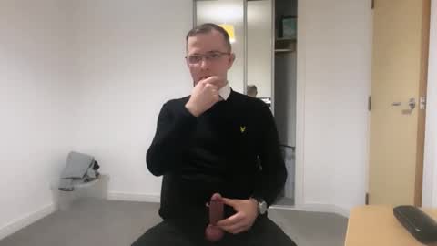 Snapshot of shinjisan0 chatting on 09-26-25, 06:56 shinjisan0 online show from 09-26-25, 06:56