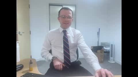 Snapshot of shinjisan0 chatting on 11-07-25, 10:43 shinjisan0 online show from 11-07-25, 10:43