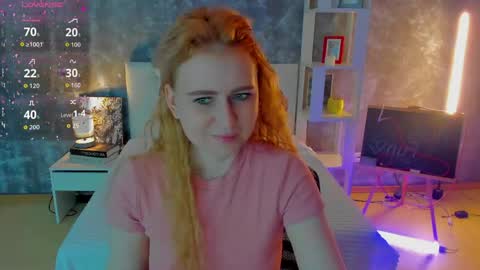 Snapshot of shiny_lisss chatting on 05-24-26, 01:43 Lisa online show from 05-24-26, 01:43