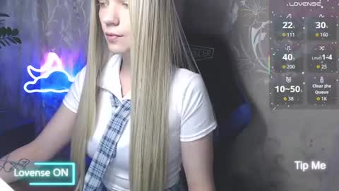 Victoria online show from 06-14-26, 08:27