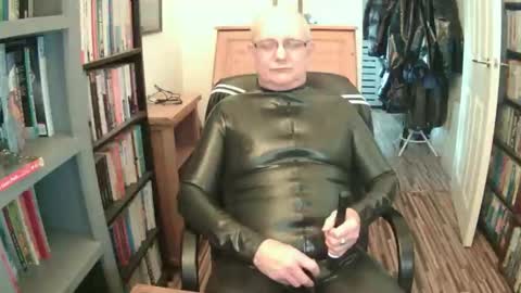 Shiny Gary online show from 02-08-26, 11:46