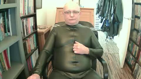 Shiny Gary online show from 02-16-26, 01:07