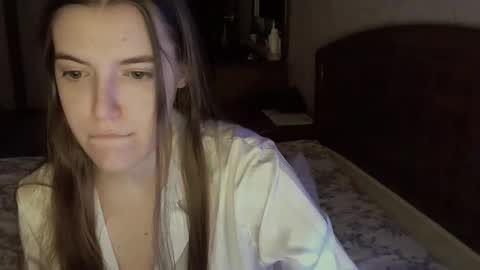 shiraha___rafieru online show from 11-04-25, 09:58