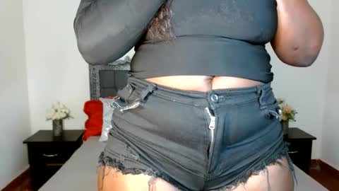 Snapshot of shiratie chatting on 05-24-26, 05:51 Shirat online show from 05-24-26, 05:51