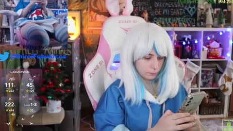 Snapshot of shirayuki_hime chatting on 12-12-24, 08:14 Im Lilu Rosenblum Guys I have ----Ill be glad to see you there online show from 12-12-24, 08:14