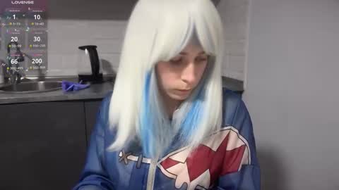 Snapshot of shirayuki_hime chatting on 09-12-25, 05:13 Im Lilu Rosenblum Guys I have ----Ill be glad to see you there online show from 09-12-25, 05:13
