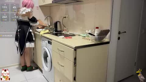 Snapshot of shirayuki_hime chatting on 10-17-25, 05:26 Im Lilu Rosenblum Guys I have ----Ill be glad to see you there online show from 10-17-25, 05:26