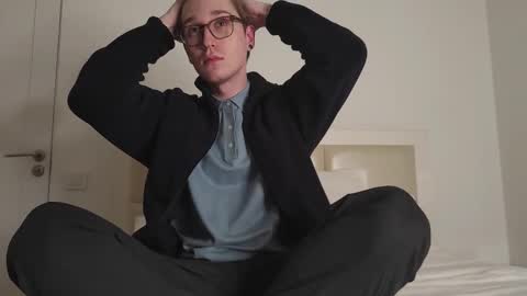 Matthew online show from 03-01-26, 09:39