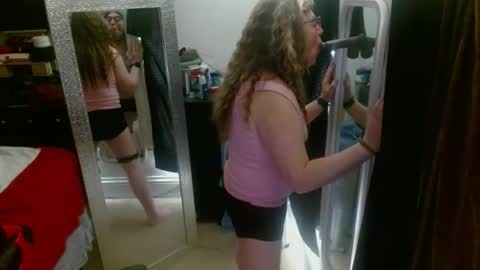 sarah online show from 04-07-26, 08:31