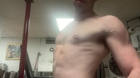 shirtlesshunk15 online show from 07-02-26, 02:11