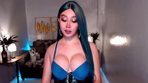 WET AND WILD YHANNA online show from 03-07-25, 07:05